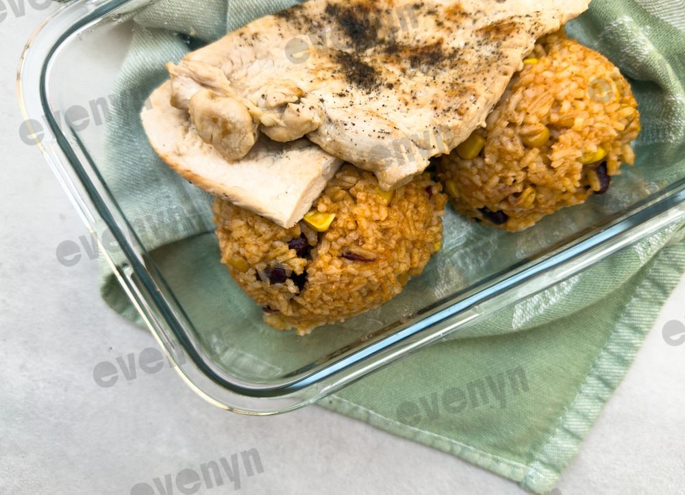 Krůtí steak s mexickou rýží
