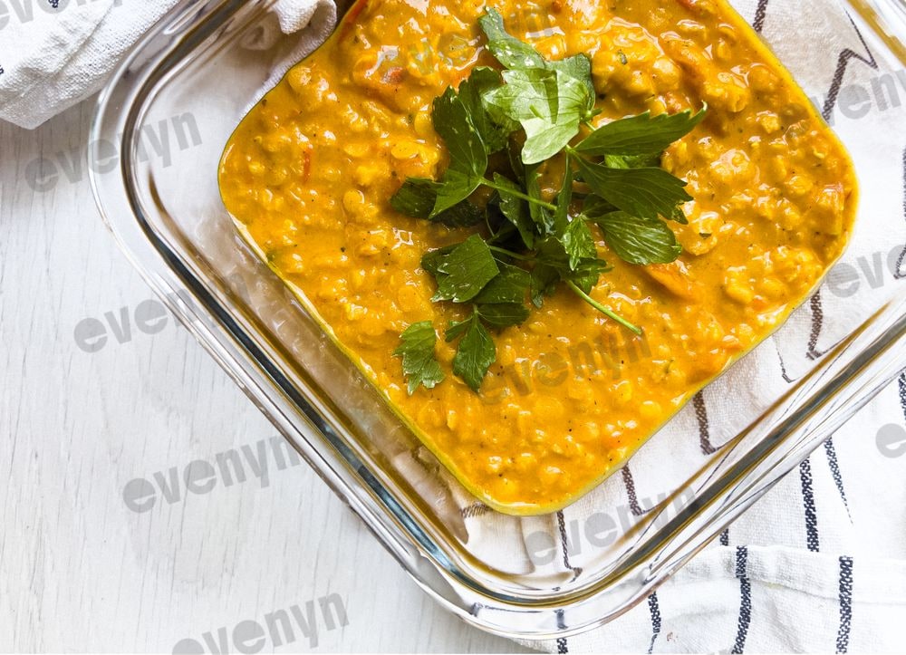 Dhal z červené čočky s jasmínovou rýží